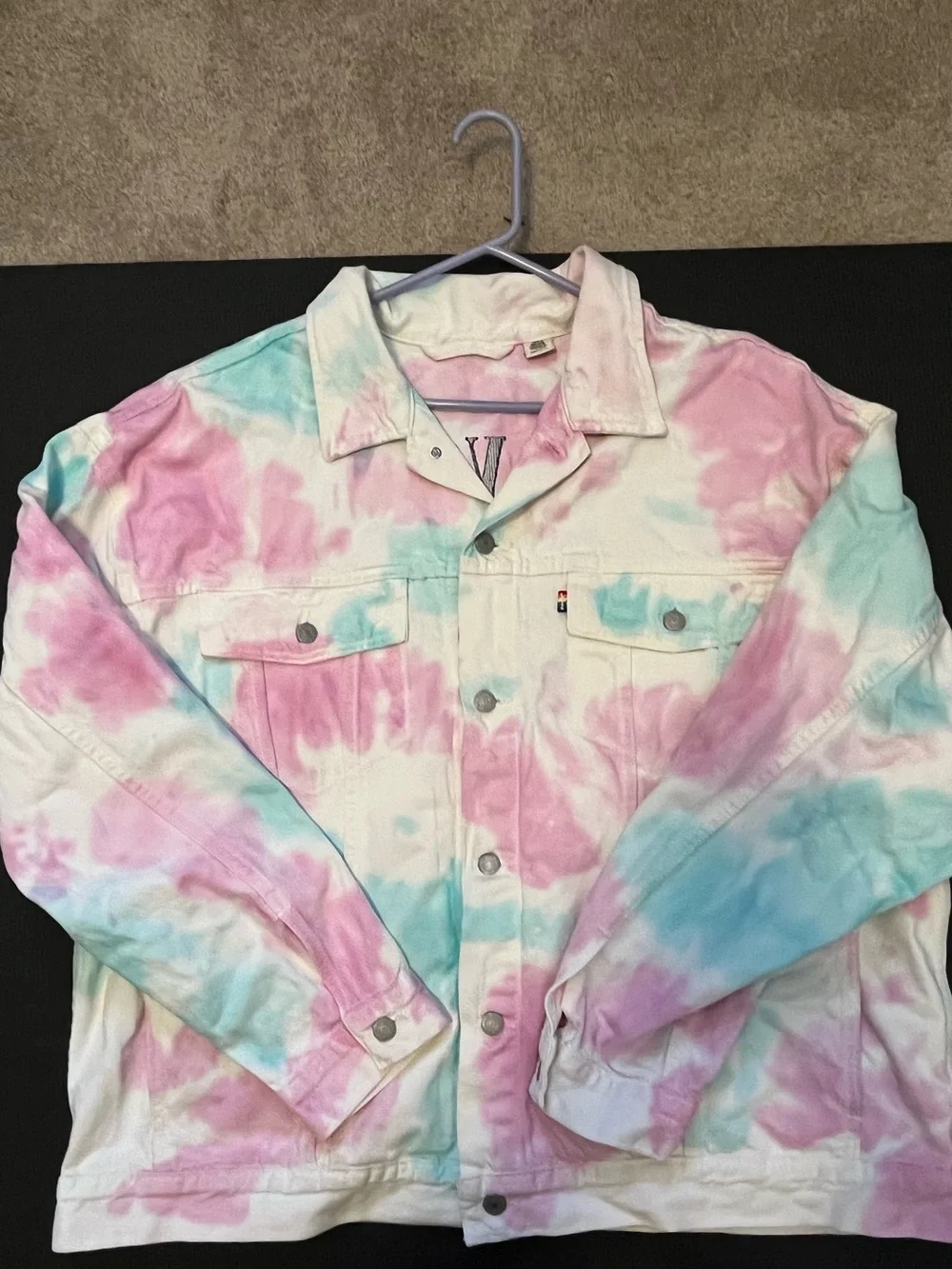 Levi's Pride Tie Dye 